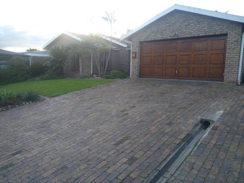 3 Bedroom Property for Sale in Wellington Western Cape